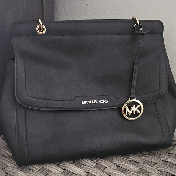 Michael Kors AVA Black Leather Shoulder Bag with Gold Accents - Picture 2 of 5